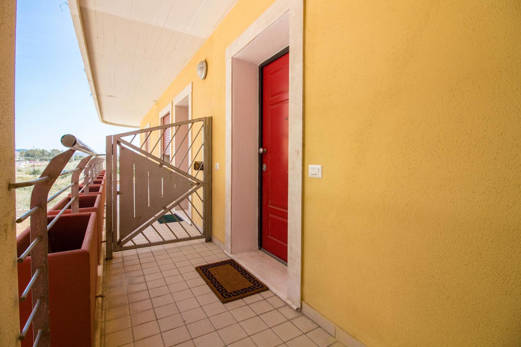 Cozy With Terrace Near The Airport! * Olbia